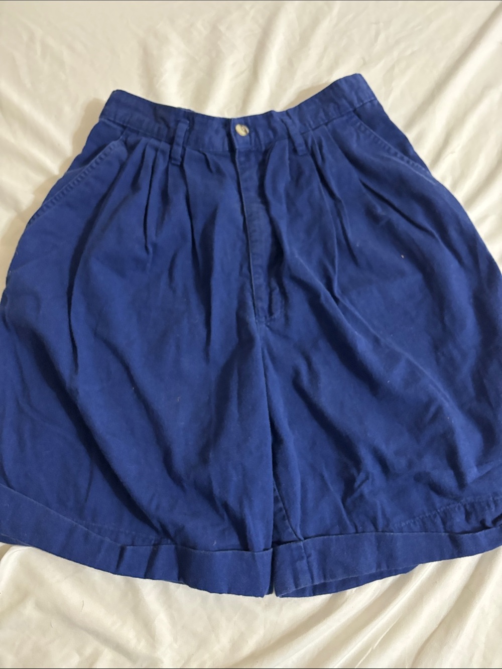 Vintage  High-Waist Blue Pleated Shorts golf preppy, coastal classic O